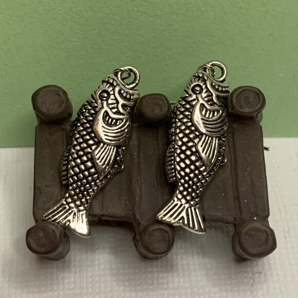 Fish Earring, Fishing Earring, Silly Animal Earring, Gift Idea, Fish Charm - Picture 3 of 9